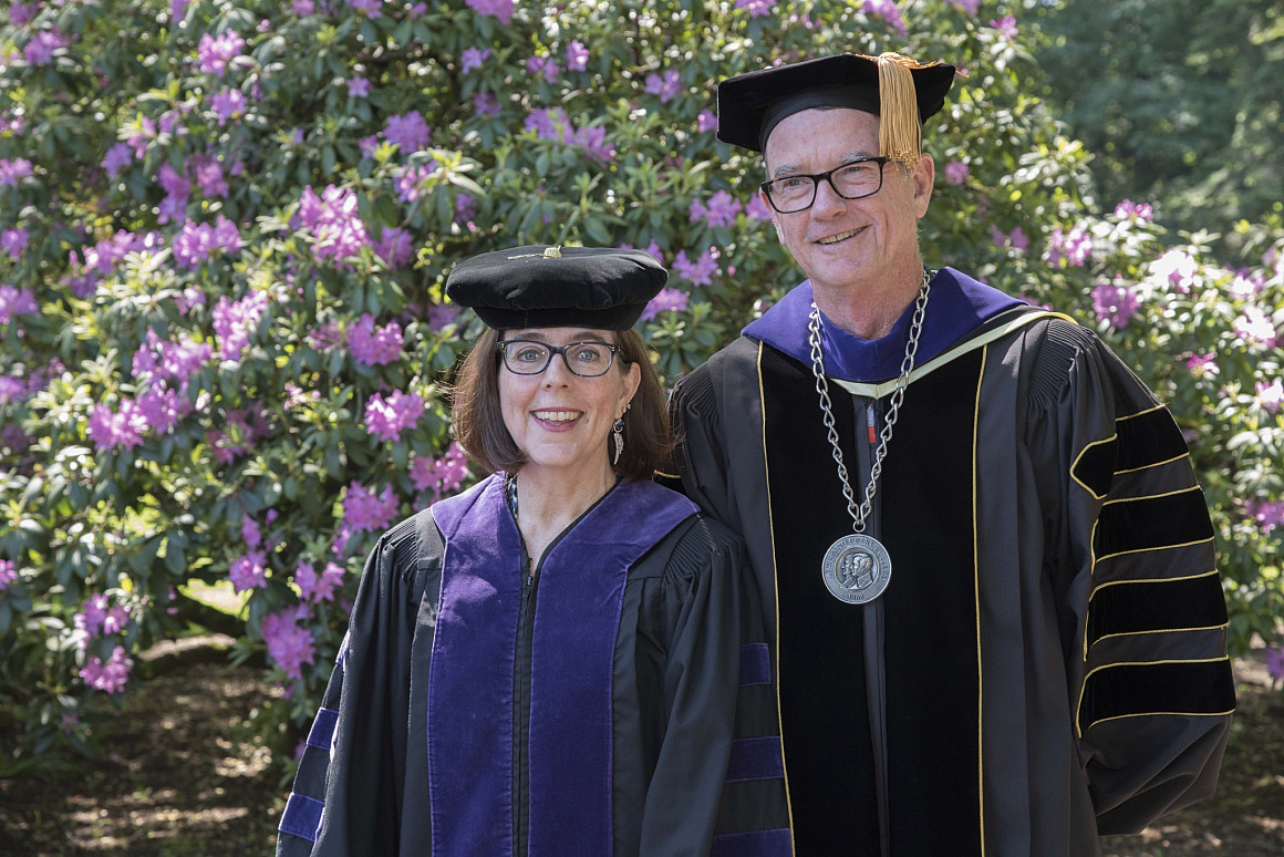 Gov. Brown and President Ellis.