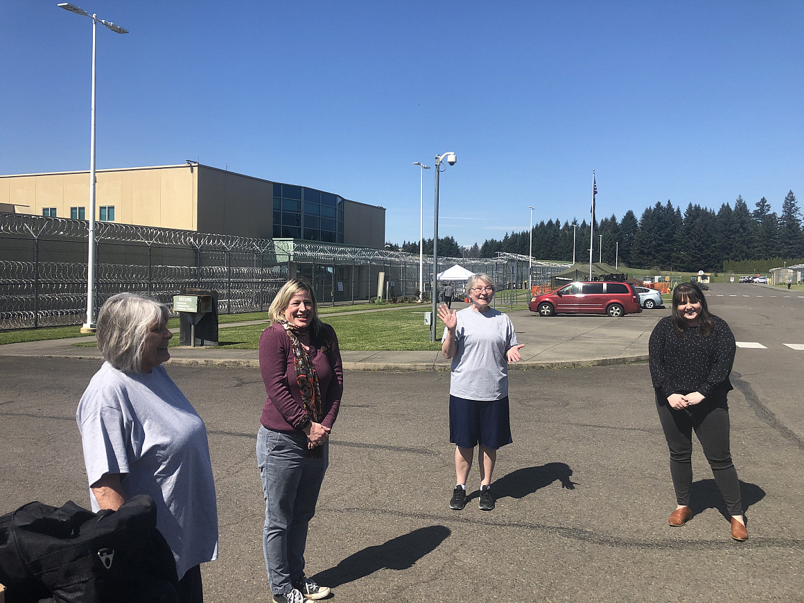 L-R: Patty Butterfield, Venetia Mayhew, Suzanne Mills, Brittany Hill '19.