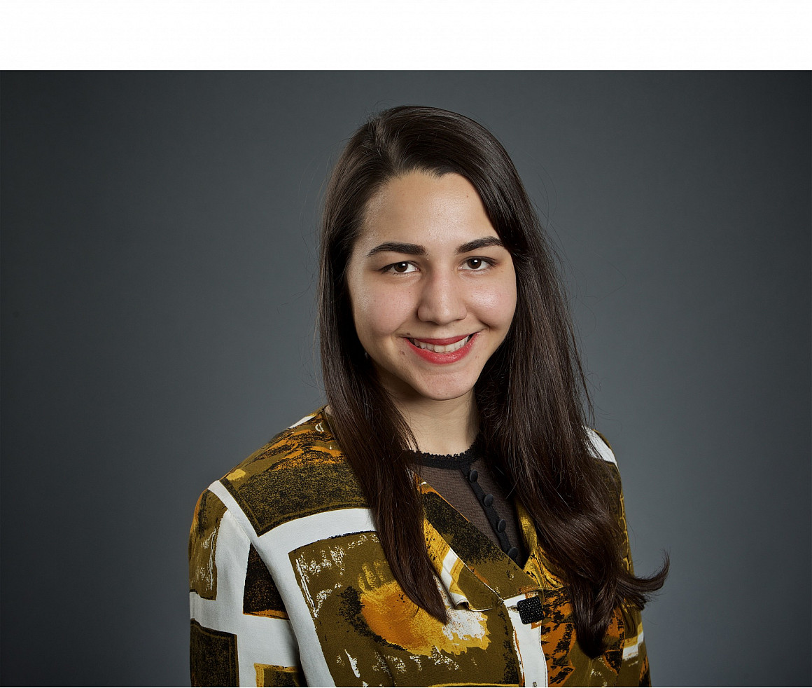 Neda Shahram '18
