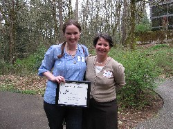 Shara Jones '10, who received the inaugural Outstanding Mentee Award (2009), and her mentor Jessie Mindlin.