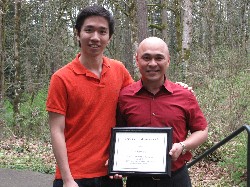 Michael Hsu '11 and his mentor, Trung Tu, a recipient of a 2009 First Year Partnership Award.
