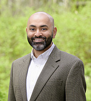 Tabrez Ebrahim Headshot