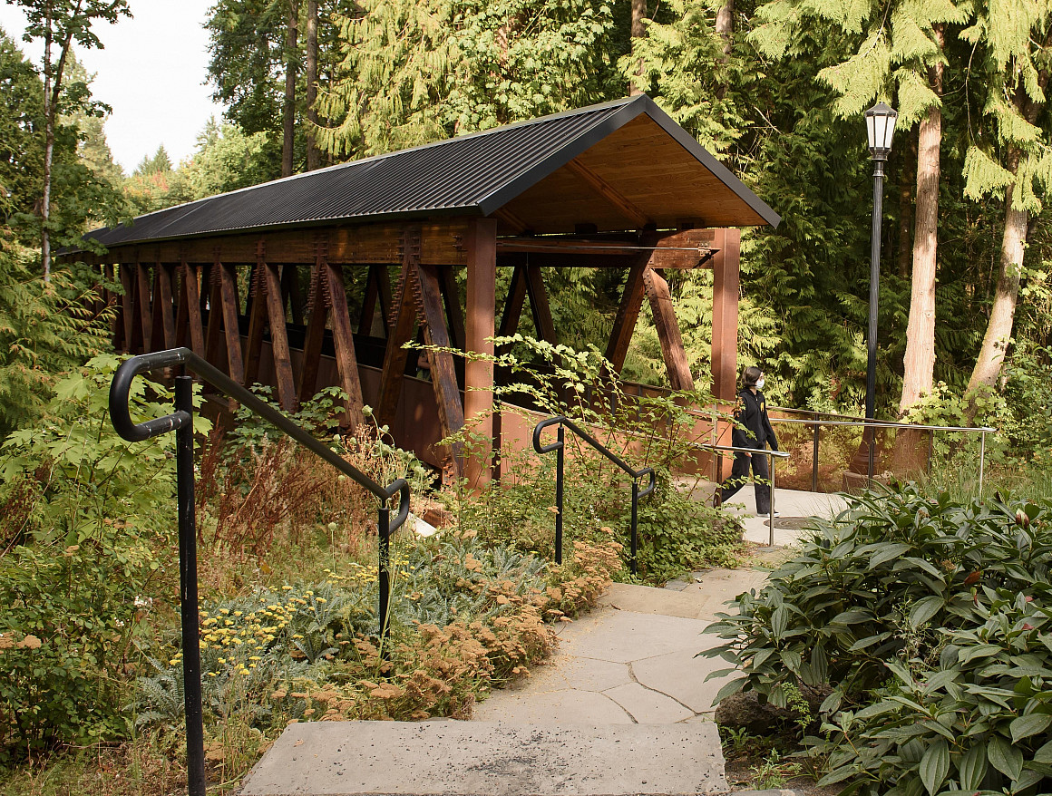 Campus Bridge