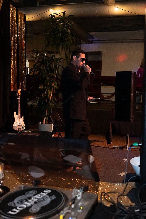 Doug Lennox was the MC for the night–entertaining the audience with multiple costume changes!