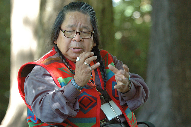 Ed Edmo telling Native stories at Alumni Weekend.