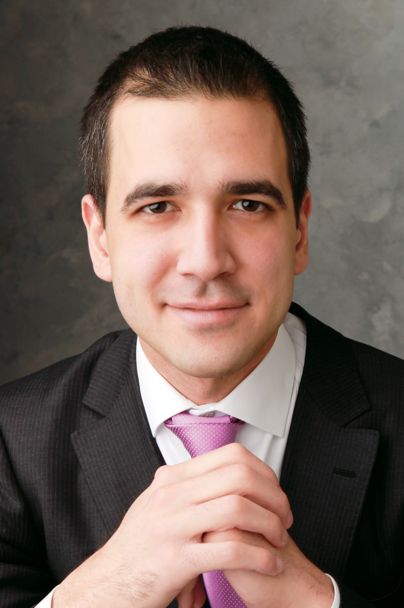 Professor Ozan Varol