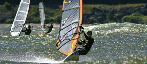 Steady winds in the Columbia River Gorge are ideal for windsurfing and kiteboarding. E 58 miles