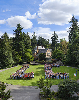    LC on the Glade, Class of 2026 