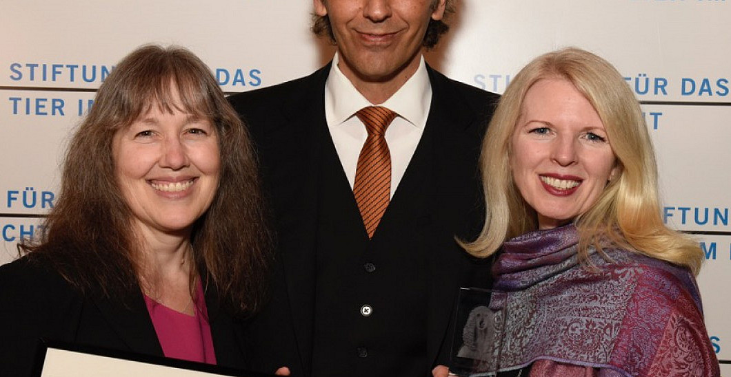 CALS Clinical Professor Kathy Hessler, TIF Executive Director Dr. Gieri Bolliger, CALS Executive Director and Professor Pamela Frasch