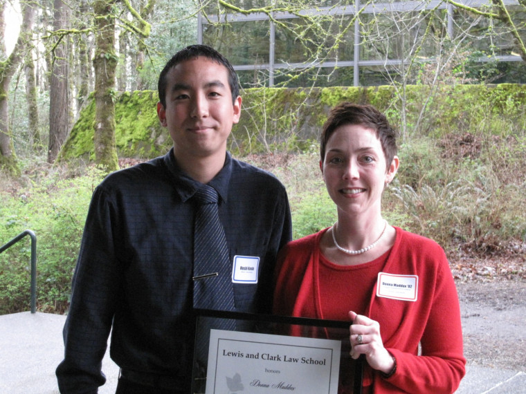 Hoshi Kondo '12 and his mentor Donna Maddux '02, who received the Andrea Swanner Redding Outstanding Mentor Award.