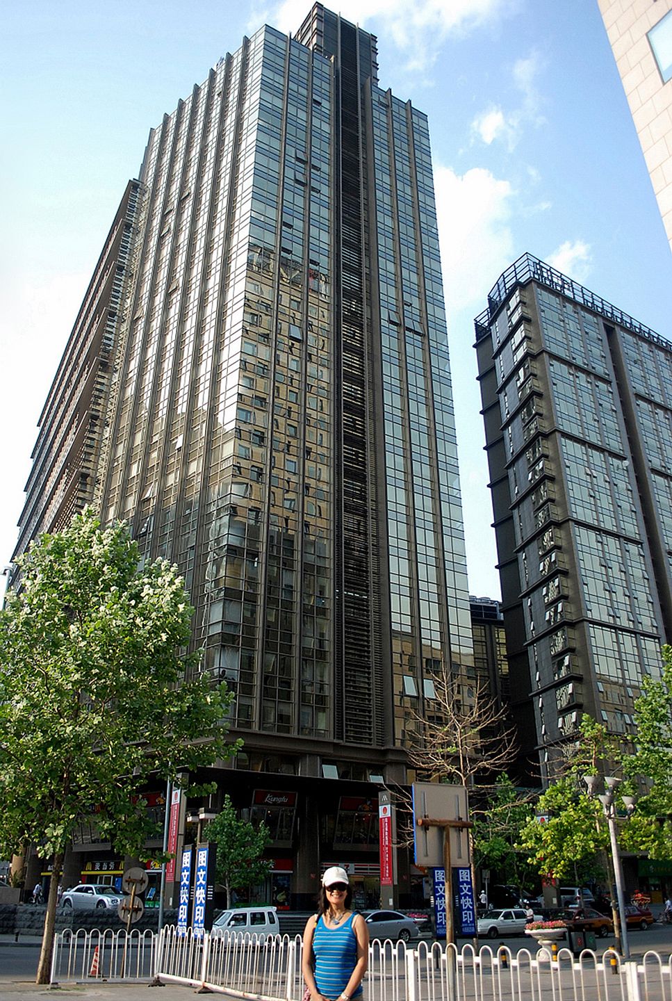 Lana Chow '81 in China