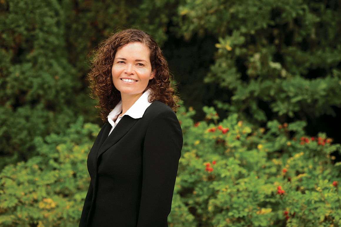 Jeffrey Bain Law Scholar and Professor of Law Melissa Powers '01