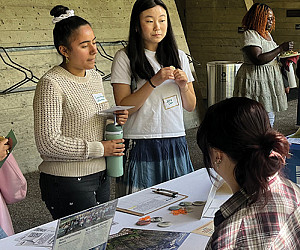 High school students take advantage of tabling opportunities at GEI's second annual Youth Climate Summit.
