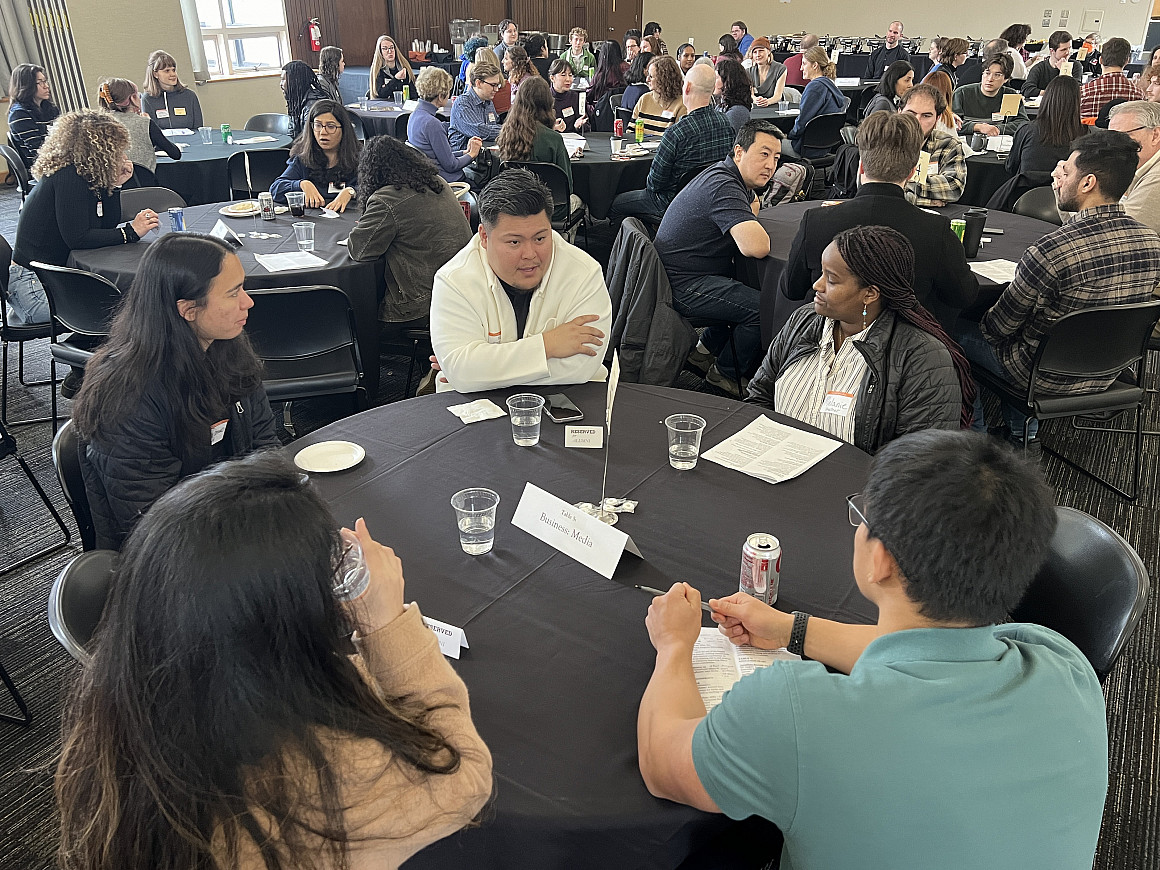 L&C alum, Jonel Iliscupidez from Nike, shares his experiences at Career Connections with Alumni, 2024.