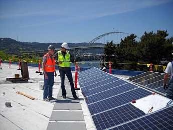 This 12 kW PV array is the largest system entirely owned by the City of Portland.