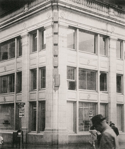 Yet another downtown Portland structure, the Giesy Building, is home to the law school from 1950 ...
