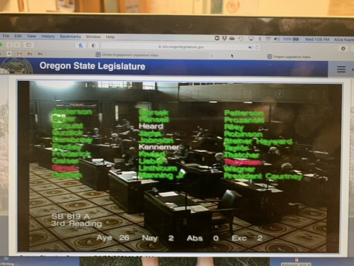 Oregon legislature voting on Clinic bill SB 819.