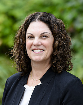Elizabeth Denevi